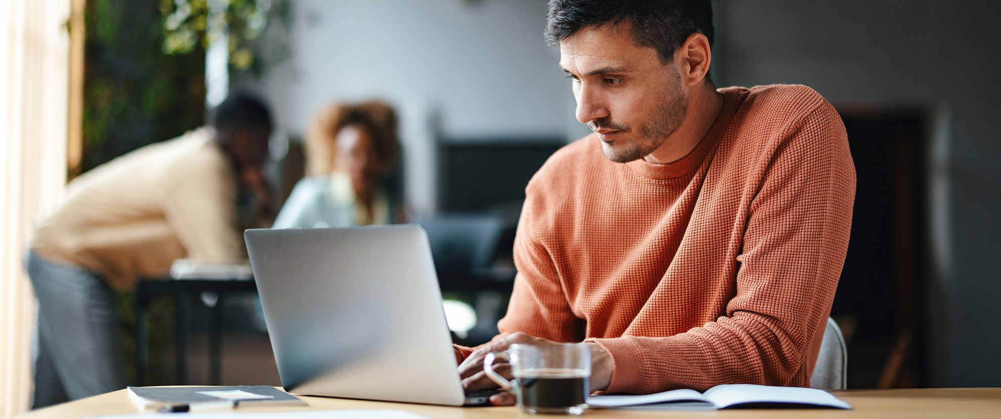 Autorentool Vergleich: Die 5 besten Lösungen für Dein L&D-Team